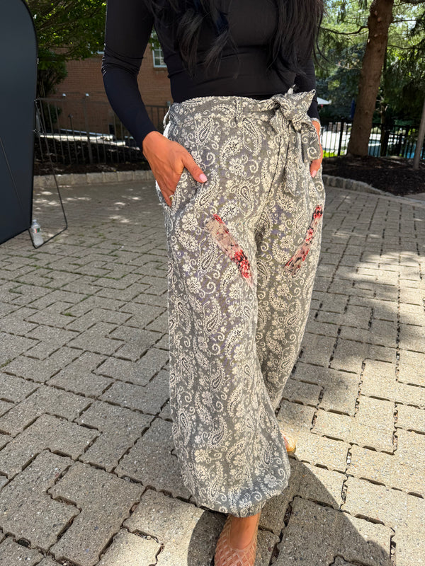 Gianella Paisley Jeans